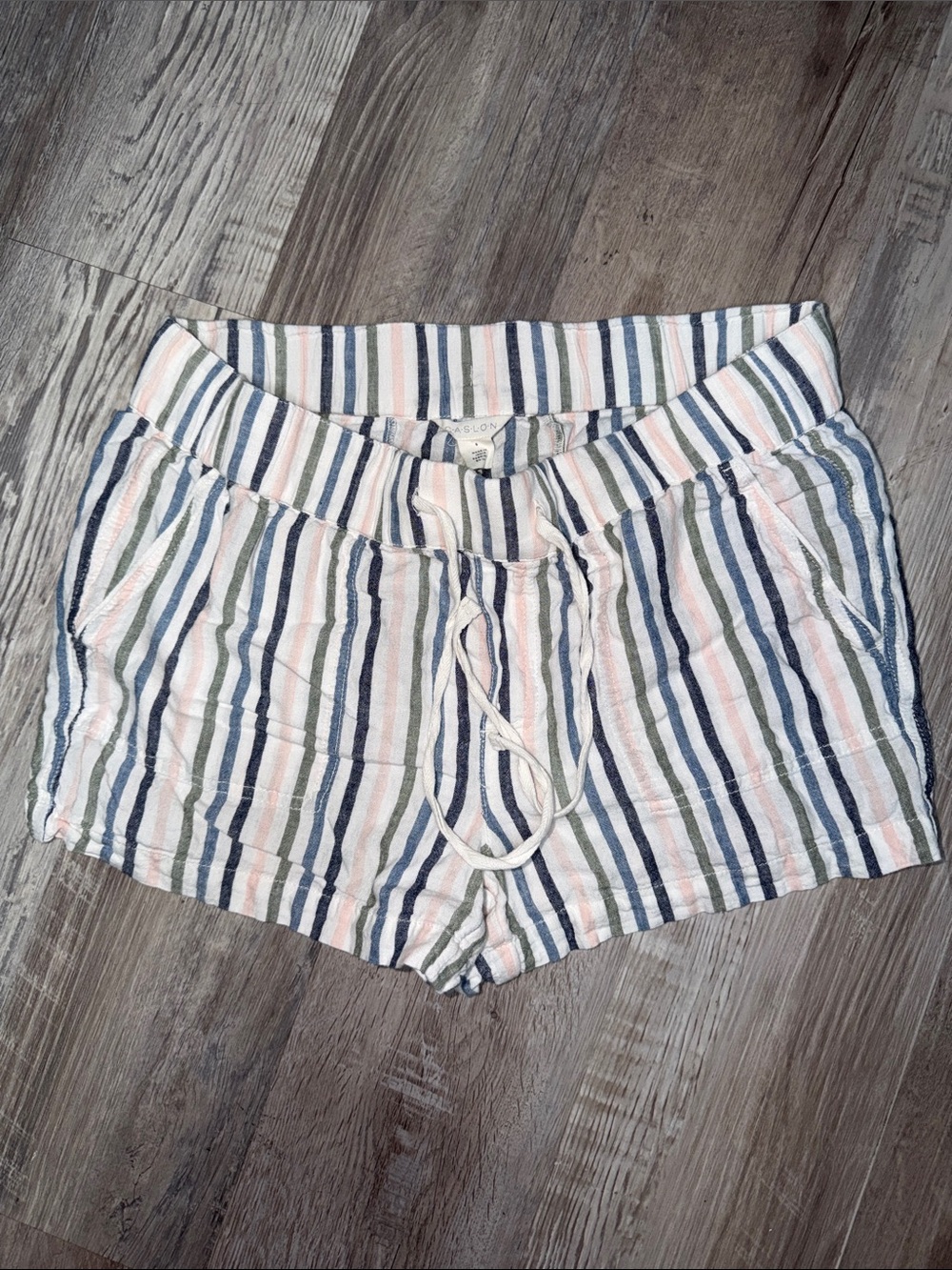 Caslon Striped Drawstring Linen-Blend Shorts in Navy, Pink & Sage